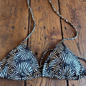 Black and White Patterned Triangle Bikini Top